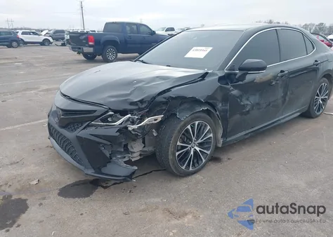 2018 Toyota Camry Se z USA, uszkodzony, nr VIN 4T1B11HK3JU590511